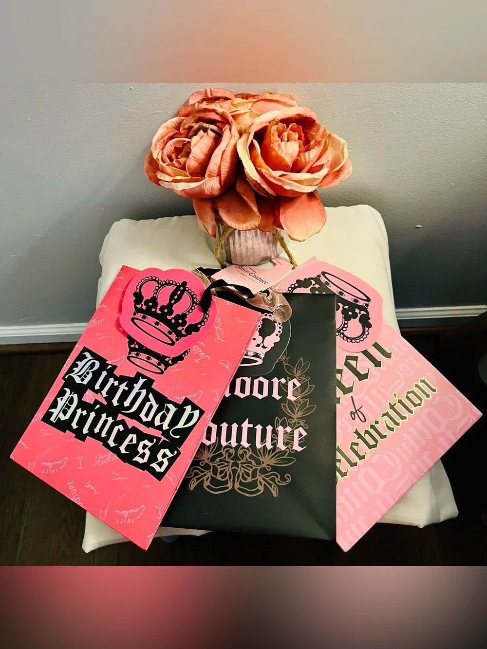 JUICY COUTURE NWT 3-Pack Medium Size Gift Bags. Assorted Styles.